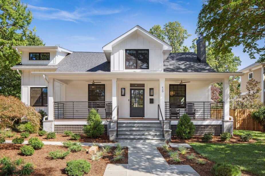 James Hardie, cedar, vinyl siding installation and repair - best company in Cincinnati, OH