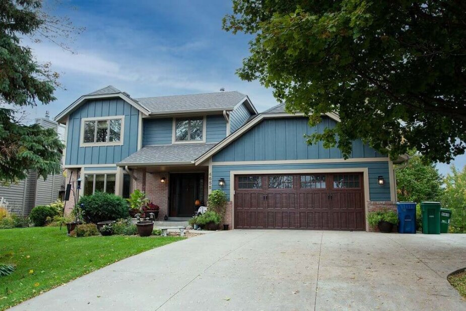 Best siding installation company in Moncton, New Brunswick