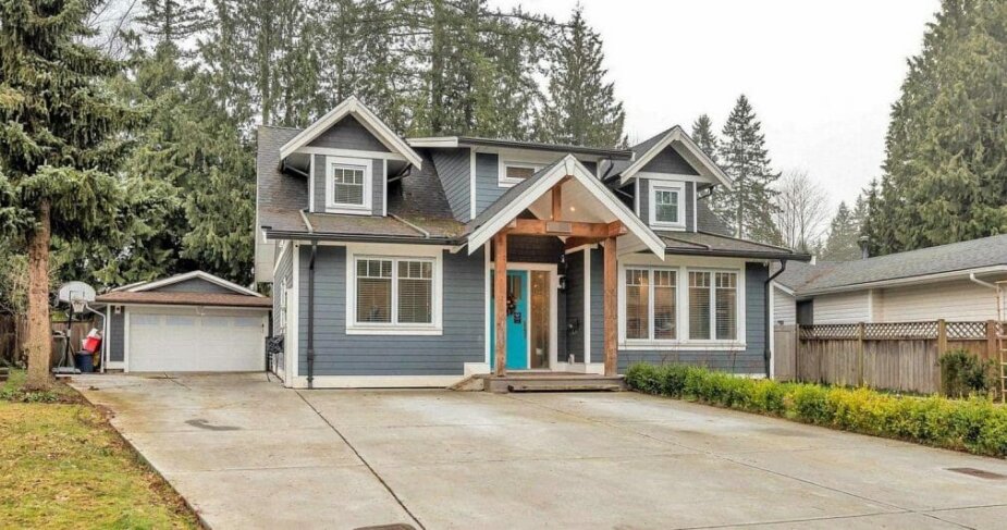 Siding installation and repair best company in Canada