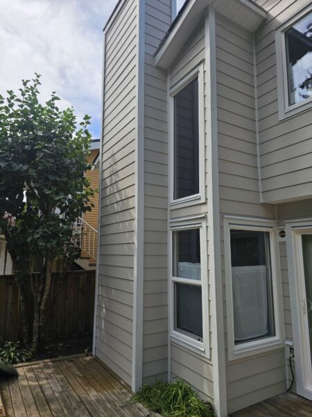 Completed James Hardie Plank siding project