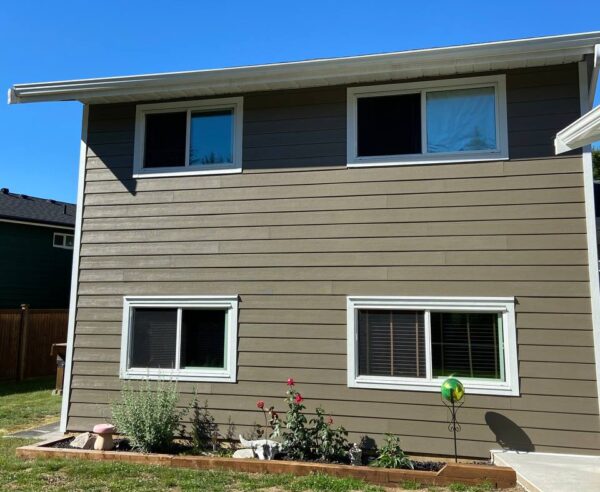 Completed James Hardie siding project in Abbotsford