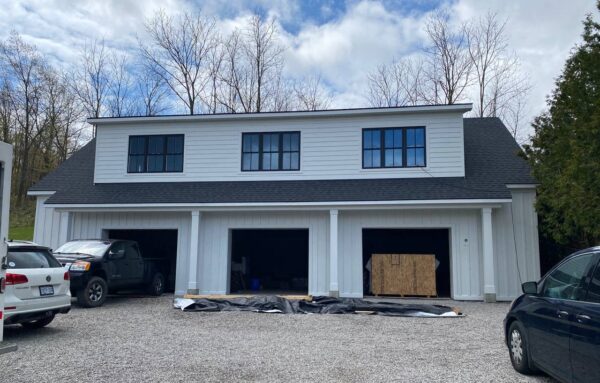 Completed James Hardie Shakes and B&B siding project