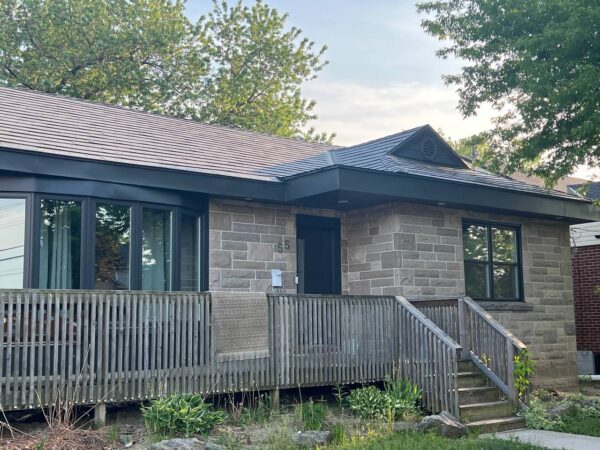 Full manor vinyl siding replacement project results