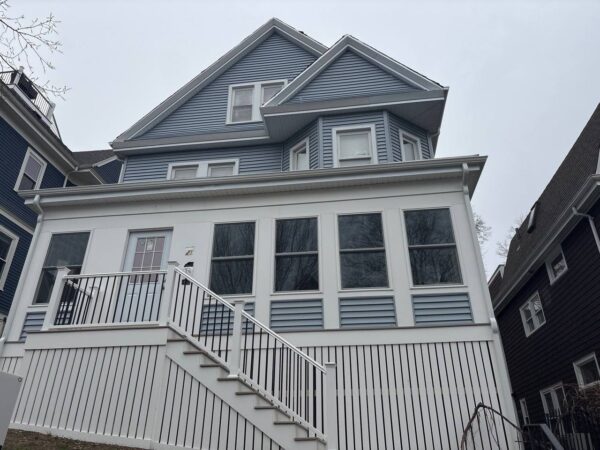 Full house vinyl siding replacement project results