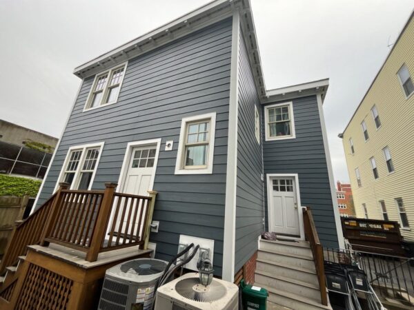 Full house pine planks to James Hardie 7