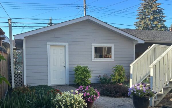 Residential home siding improvement project in Calgary