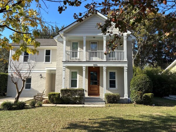 Completed James Hardie siding project in Charleston