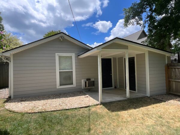 Completed James Hardie siding project