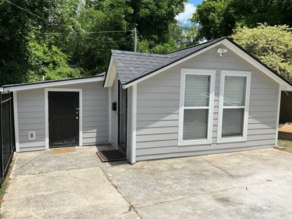 Completed James Hardie siding project