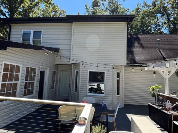 Full House Siding Replacement with Dutch Lap (D5”) Vinyl in “Bone”