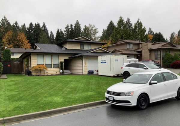 Before and After Siding project in Coquitlam