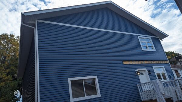 Residential home siding improvement project