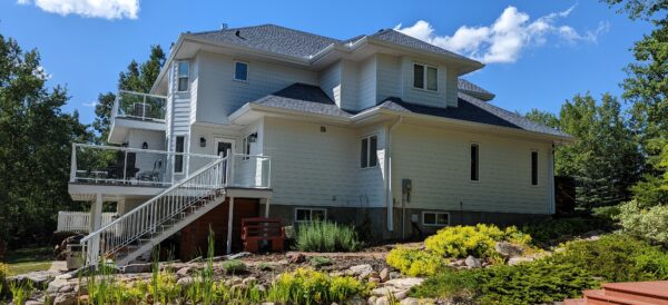 Residential home siding improvement project