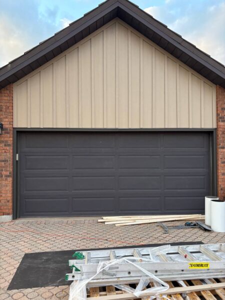 Completed James Hardie siding project