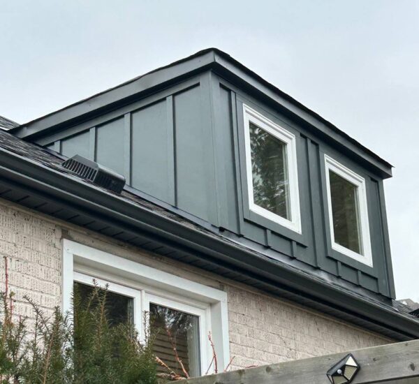 Full siding James Hradie Iron Grey replacement project results