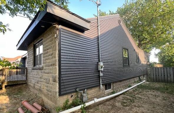 Vinyl Exterior upgrade with new siding installed