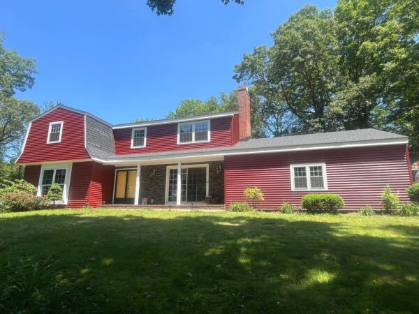 Vinyl Siding Installation in Hartford