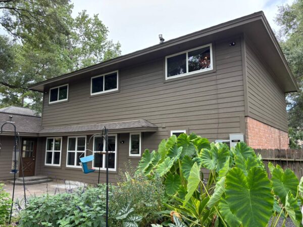 Full house and garage siding replacement – 7.25” reveal