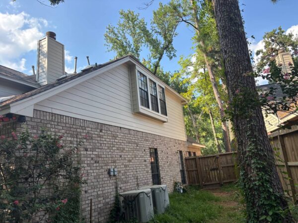 Full house and garage replacement of siding, soffit, and fascia