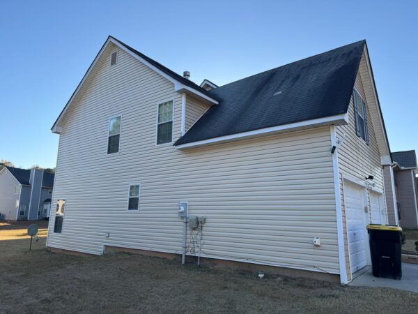 VINYL SIDING FIRE DAMAGE REPAIR