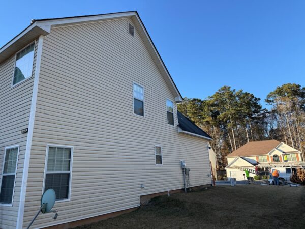 VINYL SIDING FIRE DAMAGE REPAIR