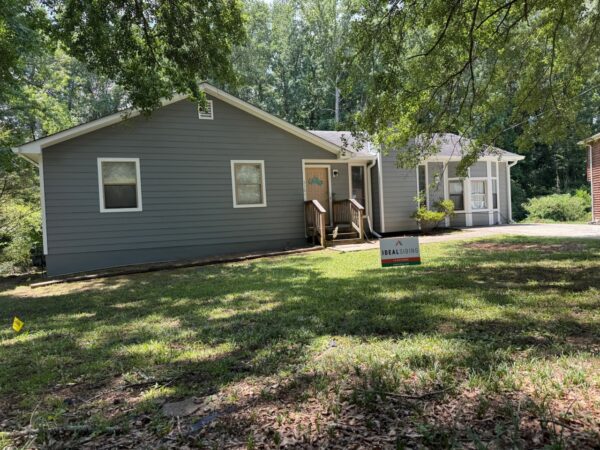MASONITE REPLACED WITH JAMES HARDIE C+ 8.25