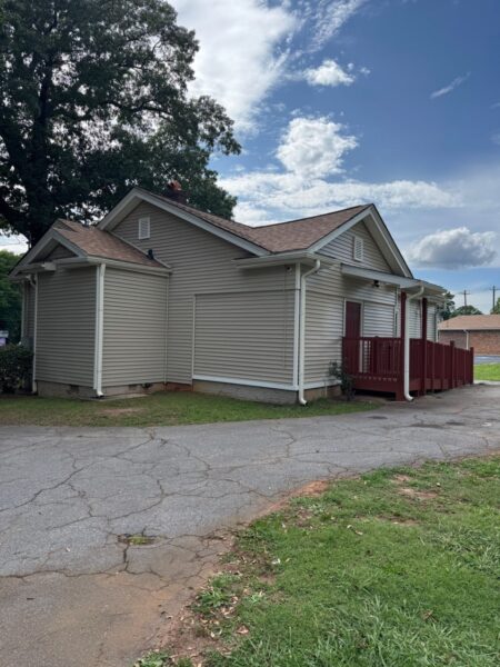 WOOD LAP SIDING REPLACED WITH ROYAL ESTATE D4 WICKER