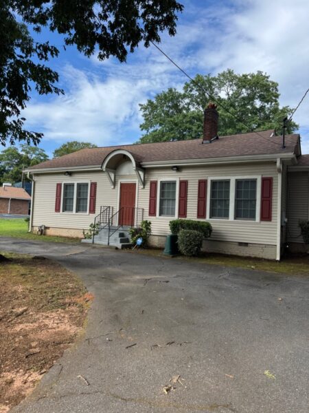 WOOD LAP SIDING REPLACED WITH ROYAL ESTATE D4 WICKER