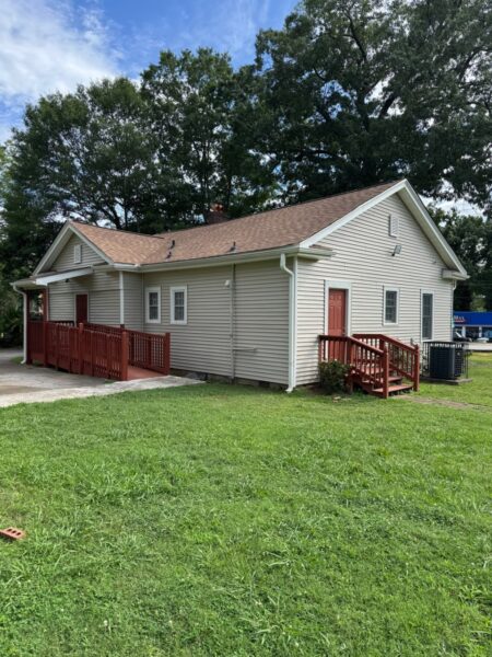 WOOD LAP SIDING REPLACED WITH ROYAL ESTATE D4 WICKER