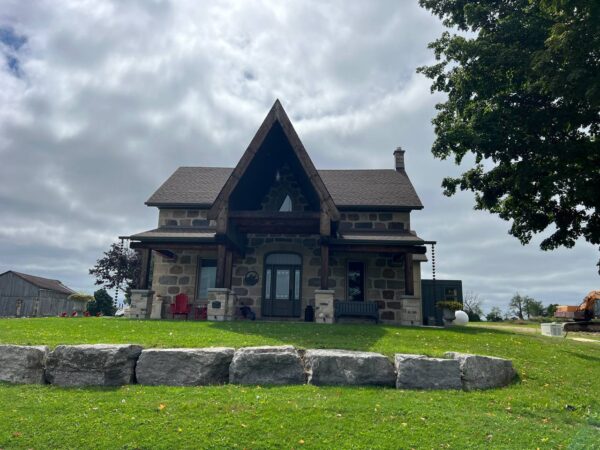 Completed James Hardie siding project