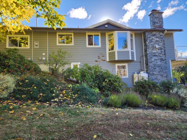 James Hardie James Hardie Gray Slate Plank and Iron Gray Shake Siding Renovation