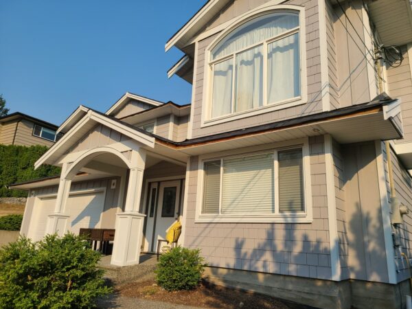 Completed James Hardie siding project