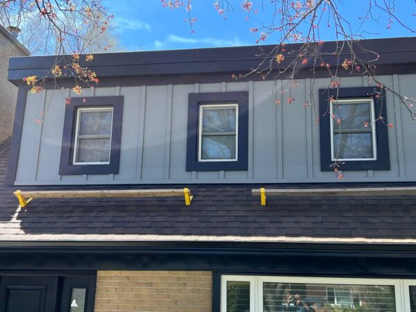 Aluminum to JH James Hardie siding planks (7” reveal) - colour Gray Slate
