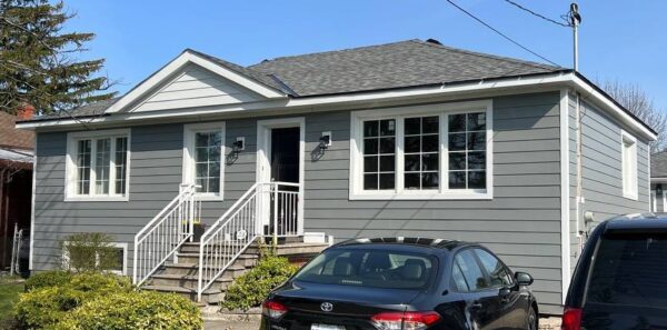 James Hardie Smooth planks (7” reveal) - colour Grey Slate Renovation