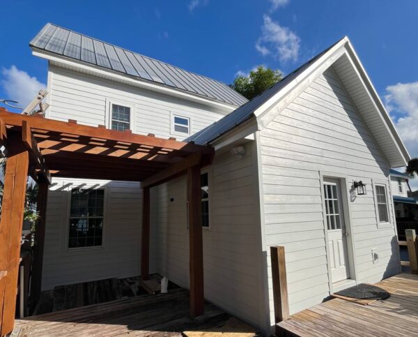 Vinyl to James Hardie Lap Siding 6” Cedarmill Color Plus