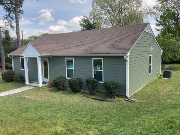 Previously Masonite to James Hardie Plank Cedarmill Primed + Paint