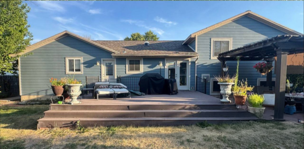 JH 8 1/4” lap siding - boothbay blue