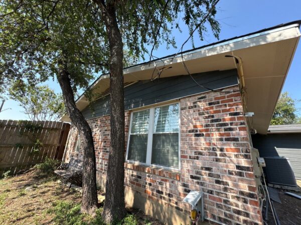 Installed James Hardie ColorPlus Lap Siding (7