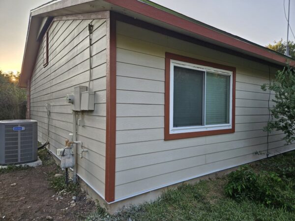 Installed James Hardie Cedarmill ColorPlus lap, along with matching ColorPlus trims and corner boards.