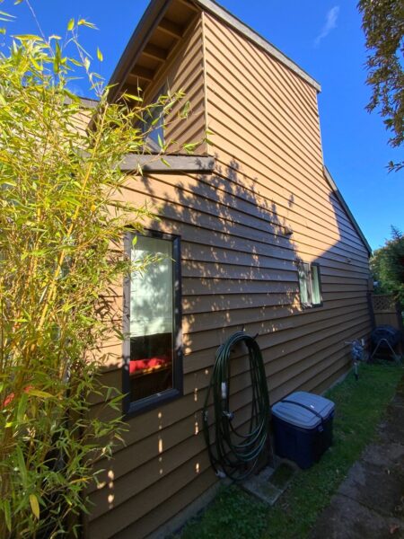 Partial Renovation (siding - Cedar bevel siding to JH Plank (7